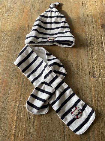 Bonnet et écharpe 12 mois