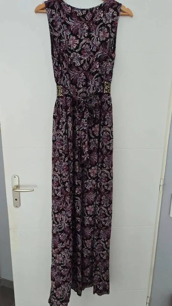 Robe longue mauve et noir - photo numéro 5