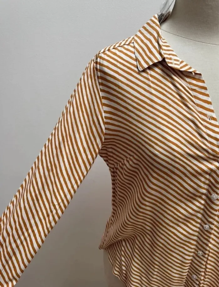 Superbe Chemise Blouse neuve avec étiquette Etam 🌸 36 S - photo numéro 4
