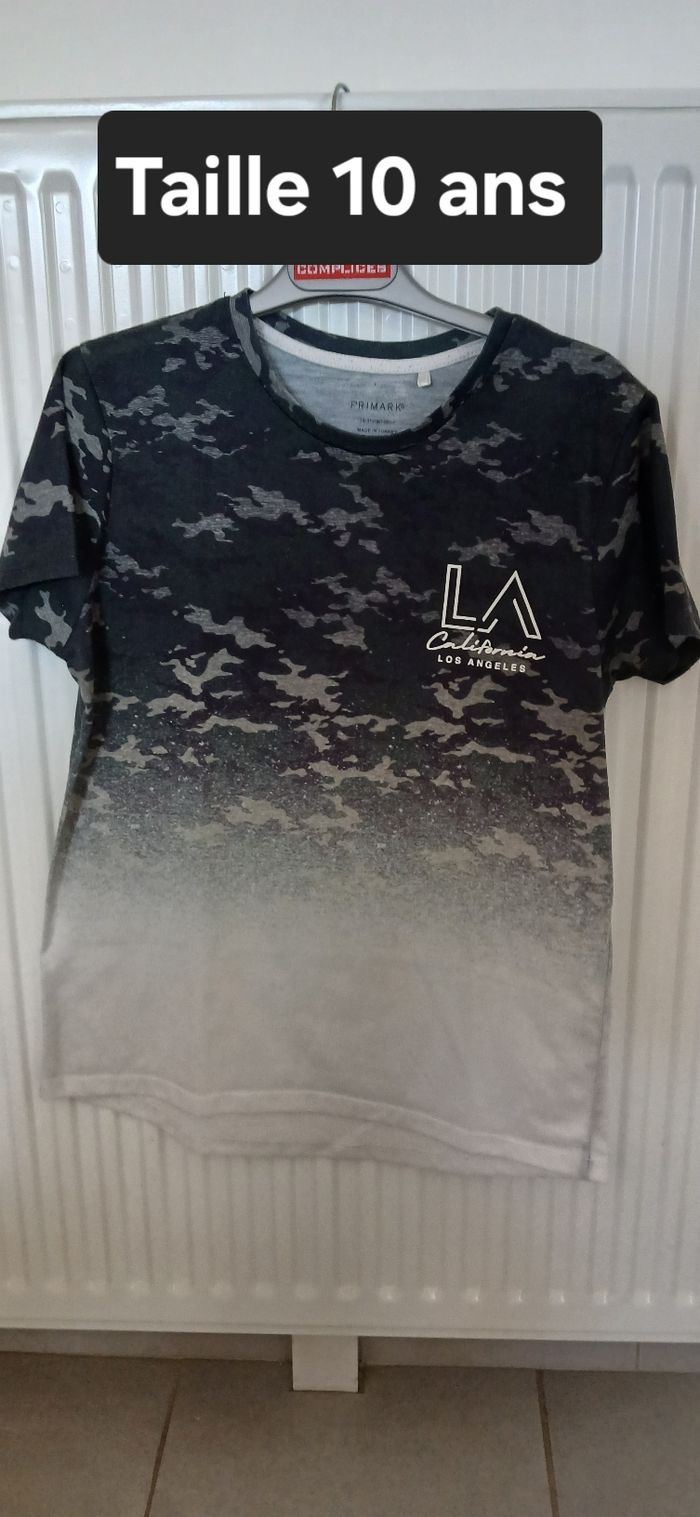 Tee-shirt garçon manches courtes, Taille 10 ans marque Primark - photo numéro 2