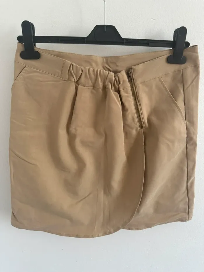Jupe beige - photo numéro 2