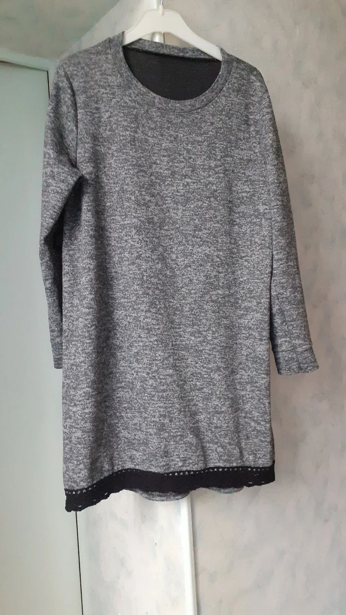 Vends un sweat 100 coton, molletonné, couleur rose, marque Kiabi écoconception, taille 8 ans sur le - photo numéro 2