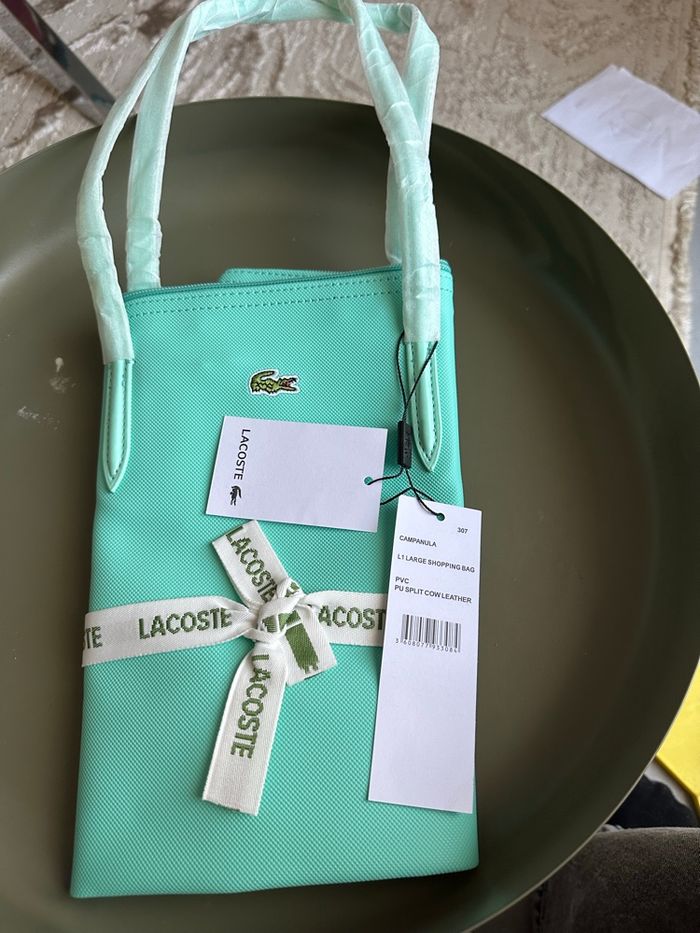 Sac Lacoste à main neuf - photo numéro 2