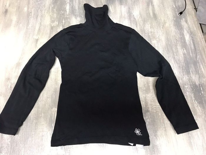 Pull à col roulé Noir.