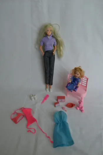 lot Barbie