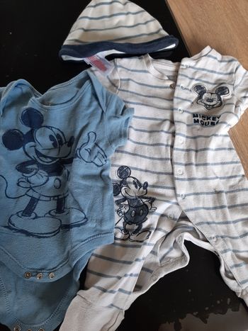 Ensemble Disney 6 mois