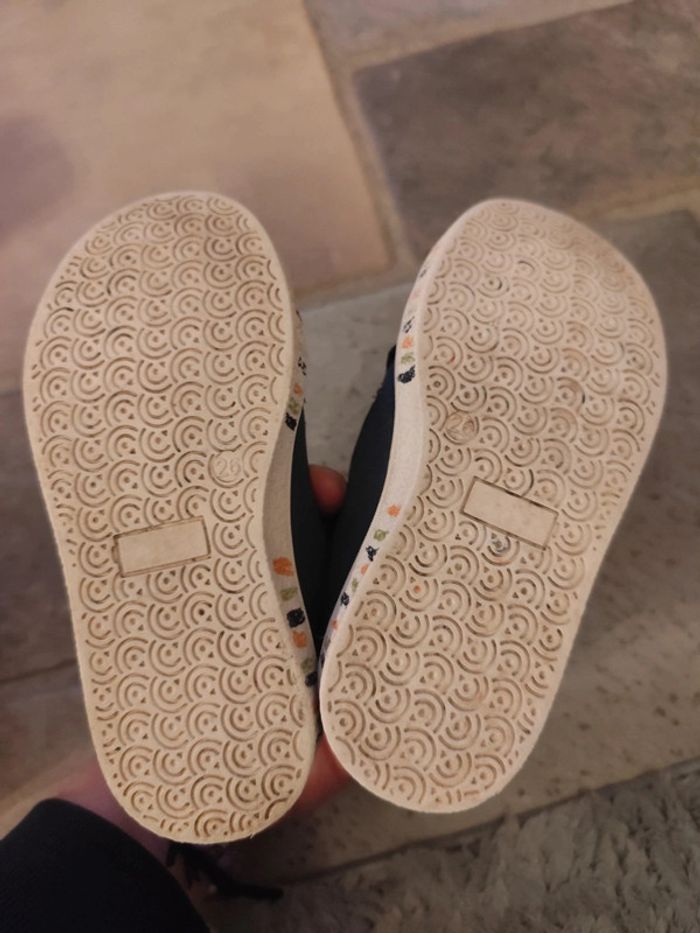 Chaussure taille 26 - photo numéro 9