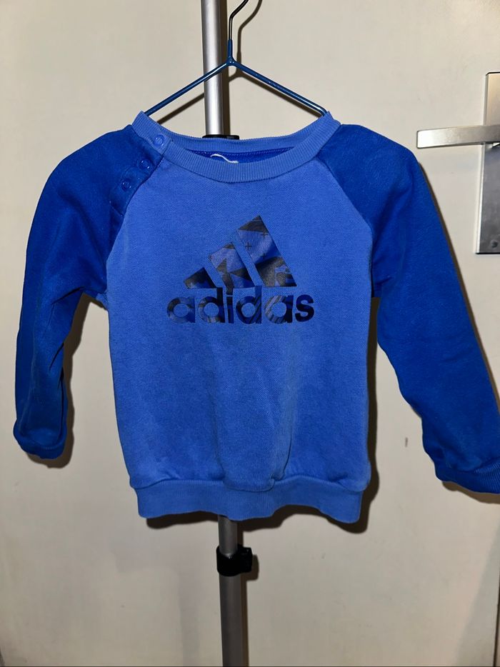Sweat 3/4 ans - photo numéro 3