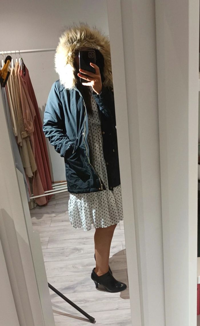 Belle veste noire - photo numéro 4