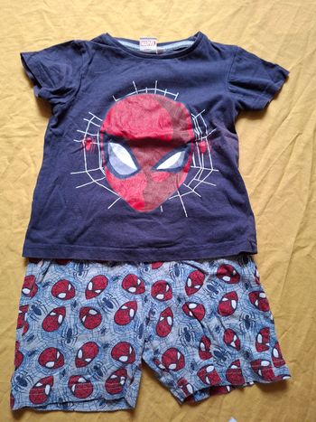 Pyjamas spiderman