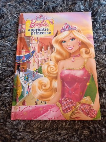 Livre "barbie apprentie princesse"