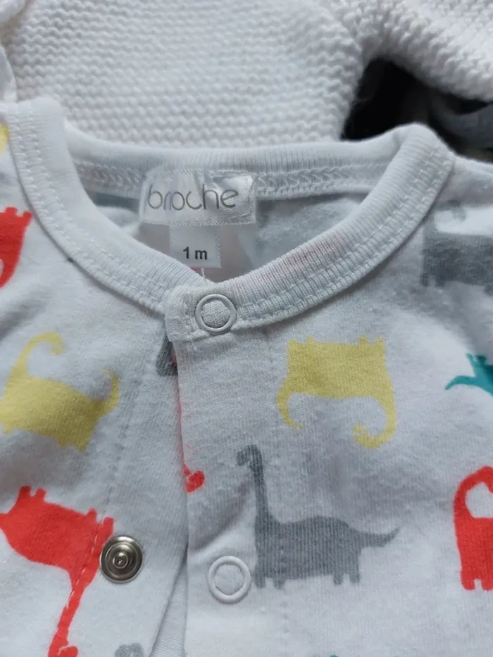 Lot de 7 articles vêtements bébé 1 mois - photo numéro 11
