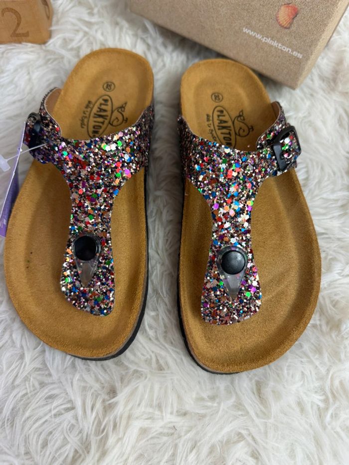 Paire de tong pailletées Plakton taille 32 - photo numéro 3