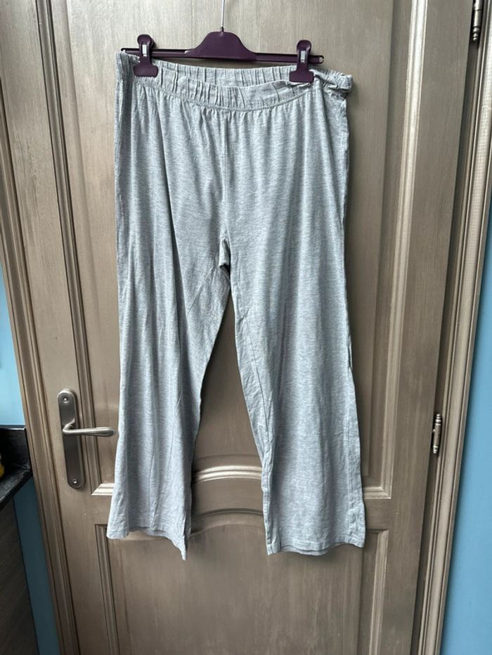 Pantalon de pyjama gris Disney 46/48 - photo numéro 3