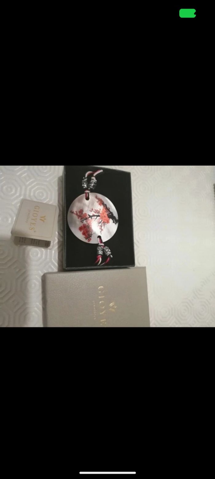 Beau bracelet Gioyes imprimé fleurs de pêches. Taille 30 cm - photo numéro 3