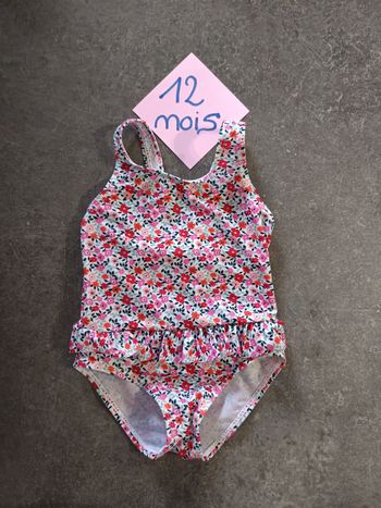 Maillot de bain fleuri 12 mois