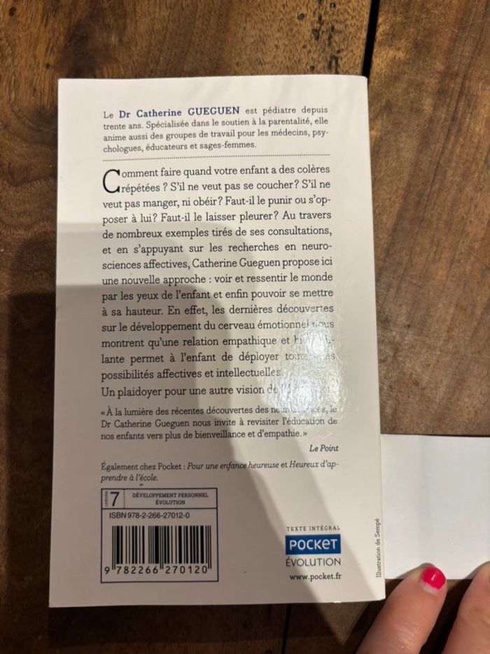 Livre vivre heureux avec ses enfants - photo numéro 2