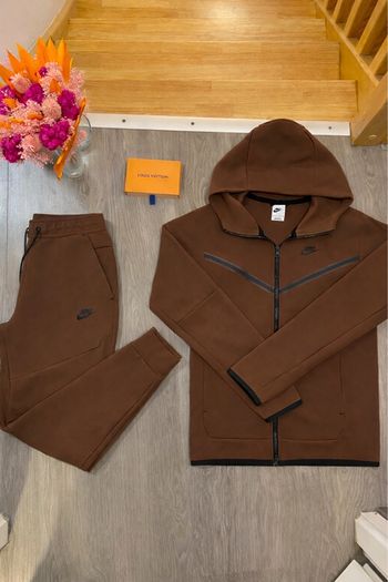 Ensemble nike tech (Survetement nike tech fleece)