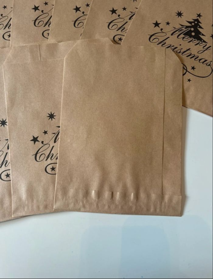 Lot NEUF de 15 sacs en papier kraft sur le thème de Noël - photo numéro 6