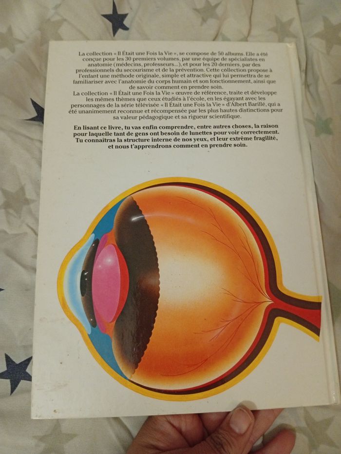 Livre "Il était une fois la vie" La vue - photo numéro 2