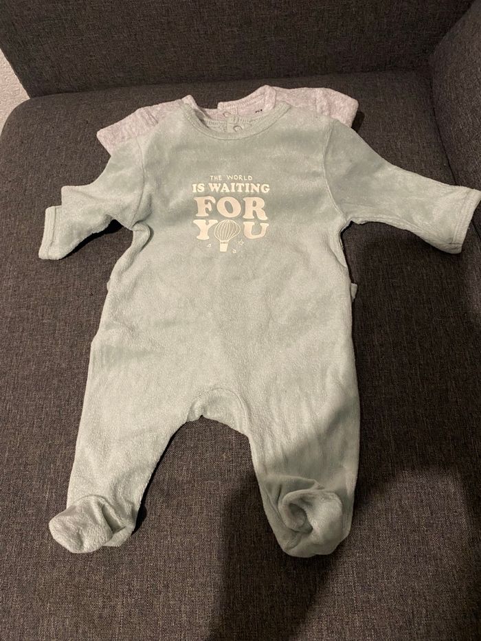 Lot pyjama kiabi - photo numéro 2