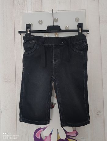 Short gris noir okaidi taille 3 ans
