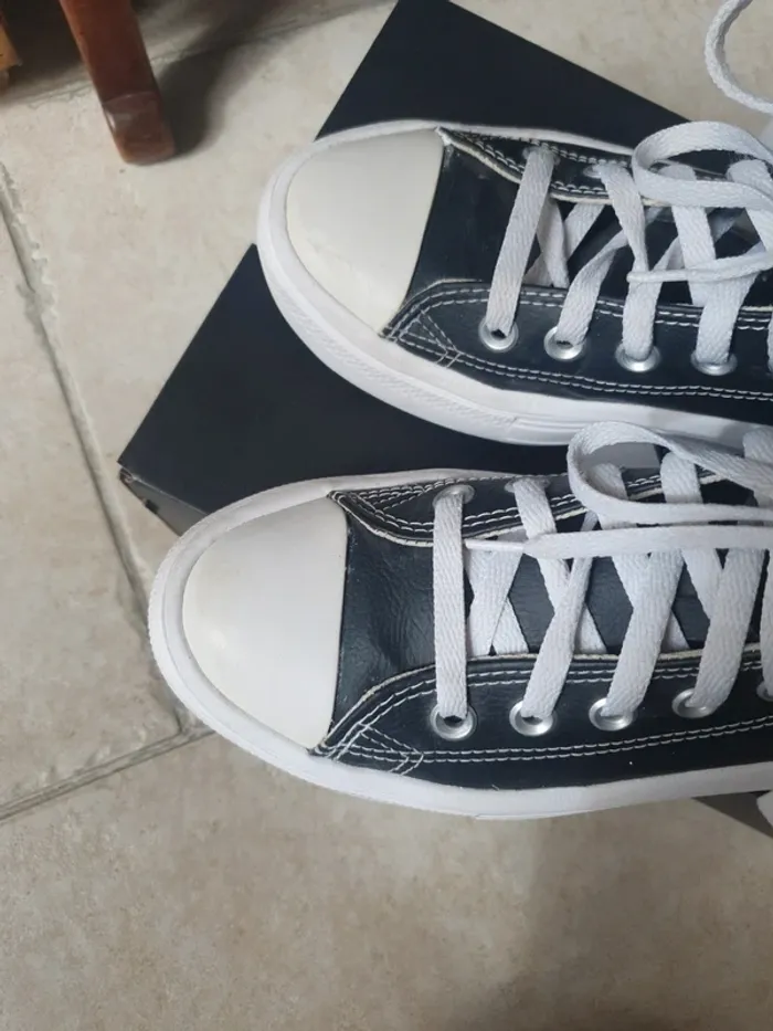 Converse noire - photo numéro 10