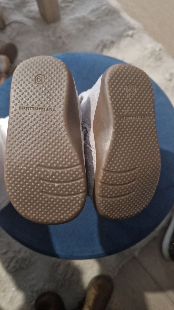 Lot de chaussures bébé - photo numéro 8