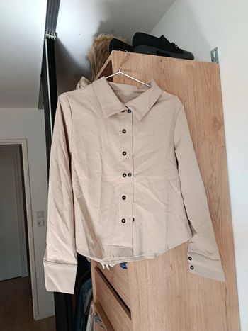 Chemise