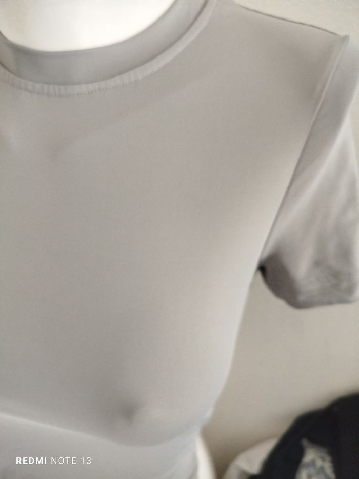 #kytieXSfemme. Tee-shirt court manches courtes taille XS - photo numéro 3