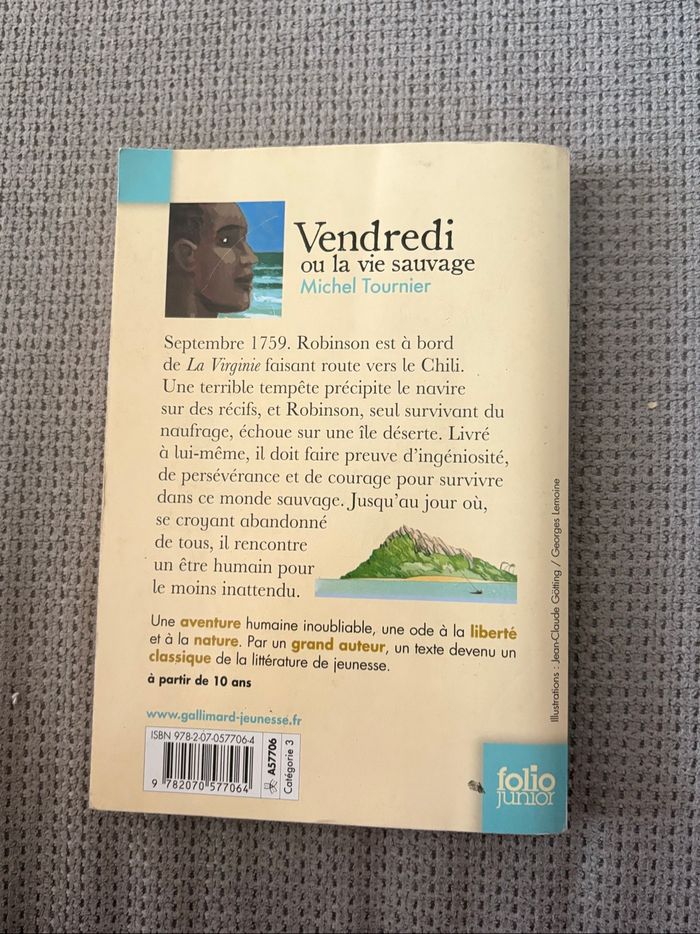 Livre vendredi ou la vie sauvage - photo numéro 2
