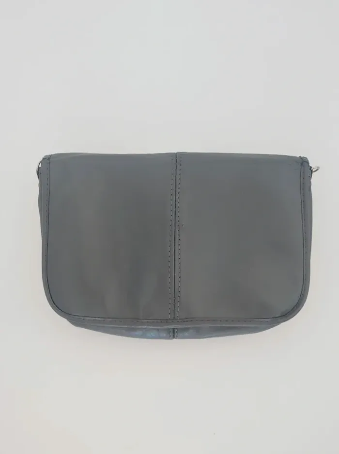 Pochette cuir gris 80-90 vintage - 22×15×5cm - photo numéro 3