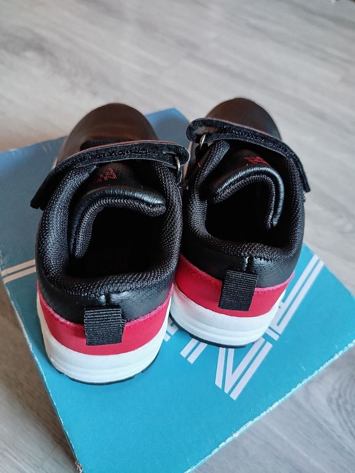 Basket bébé taille 24 - photo numéro 3