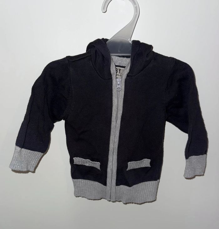 Vêtements 3 mois (body, combinaison, veste) - photo numéro 4