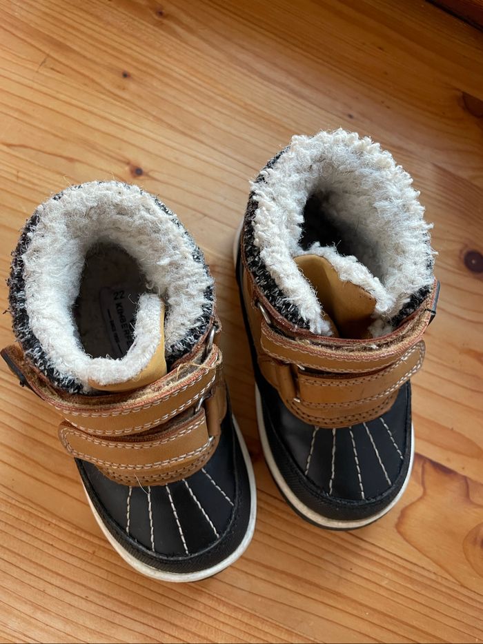 Chaussures de neige après-ski taille 22 - photo numéro 4