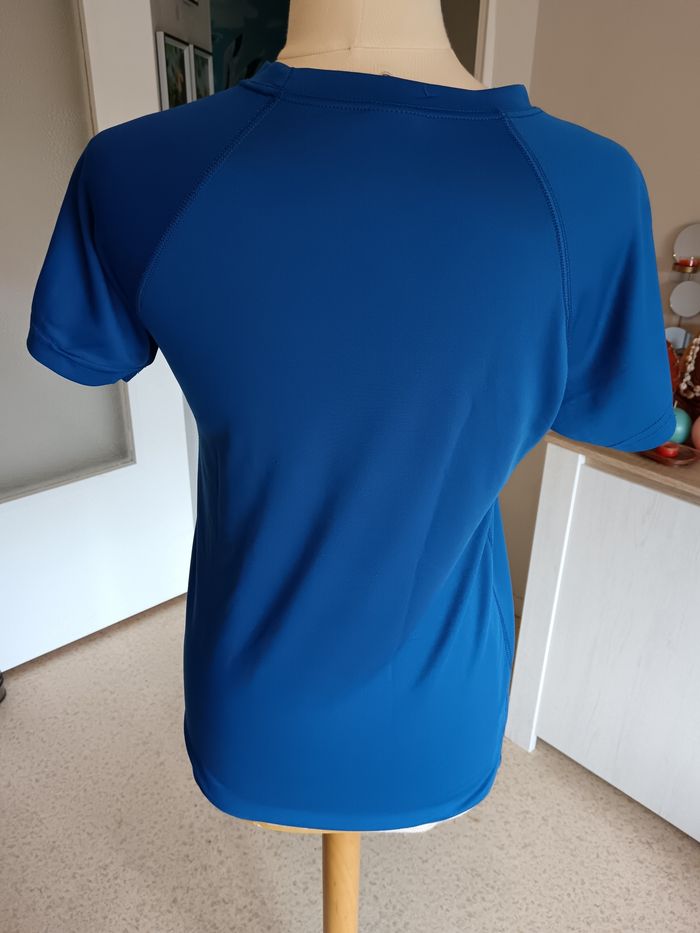 Lot de 4 tee shirt S/M - photo numéro 8