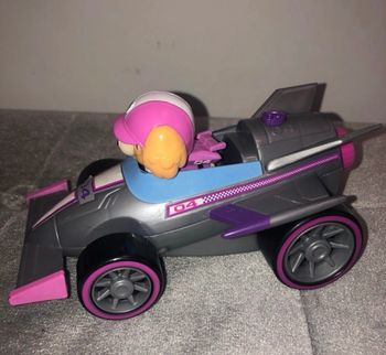 voiture stella pat patrouille 