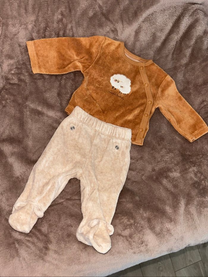 Lot de pyjamas deux pièces - photo numéro 4