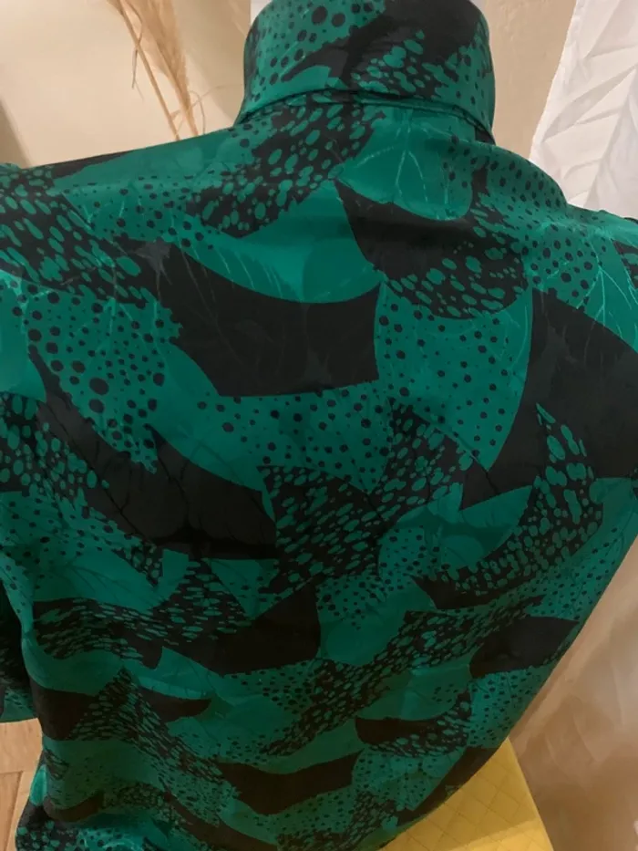 Chemise vert bouteille motif noir taille 42 - photo numéro 6