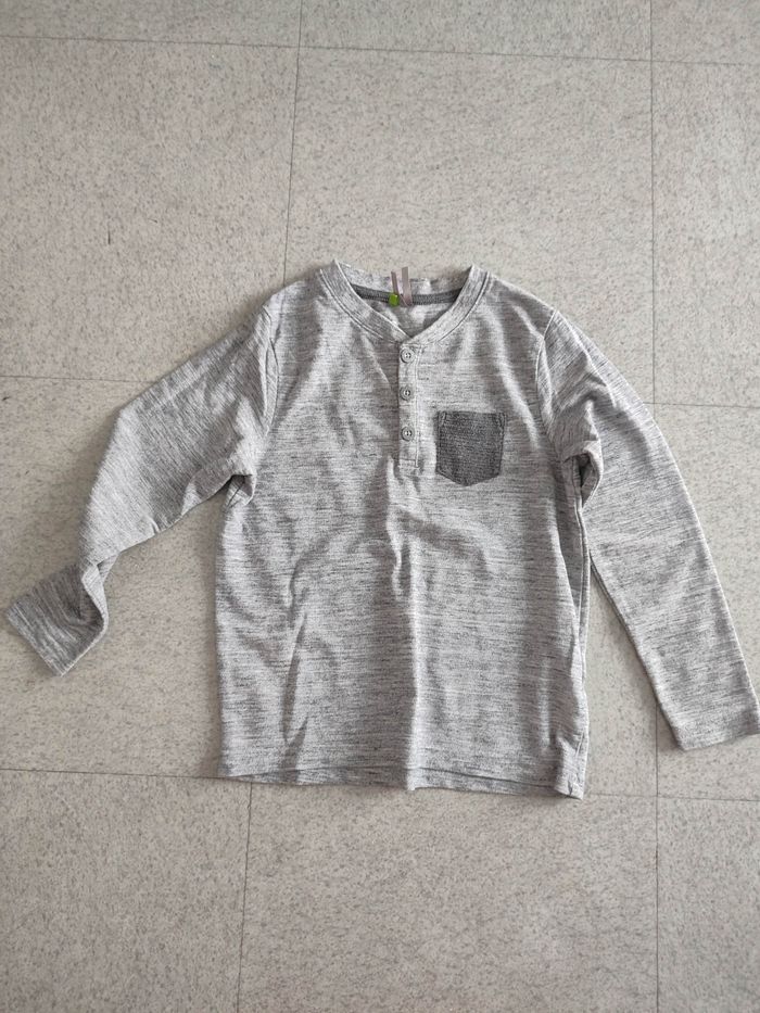 Tee shirt manches longues garçon 6 ans