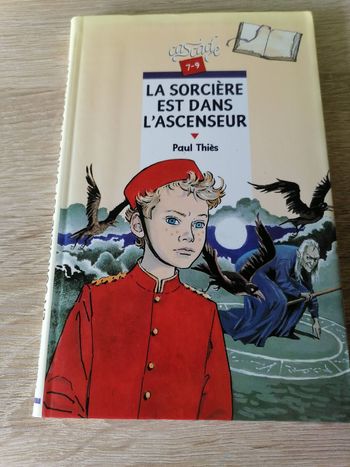 La sorcière est dans l' ascenseur 