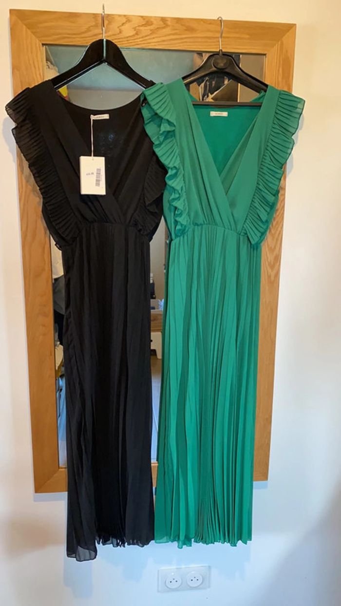 Robe longue noire et verte neuve peux pour une robe