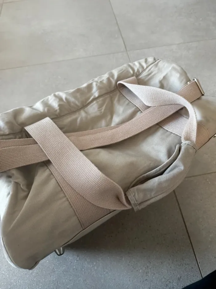 Grand sac de transport Jacadi, bon état 50x30cm - photo numéro 2