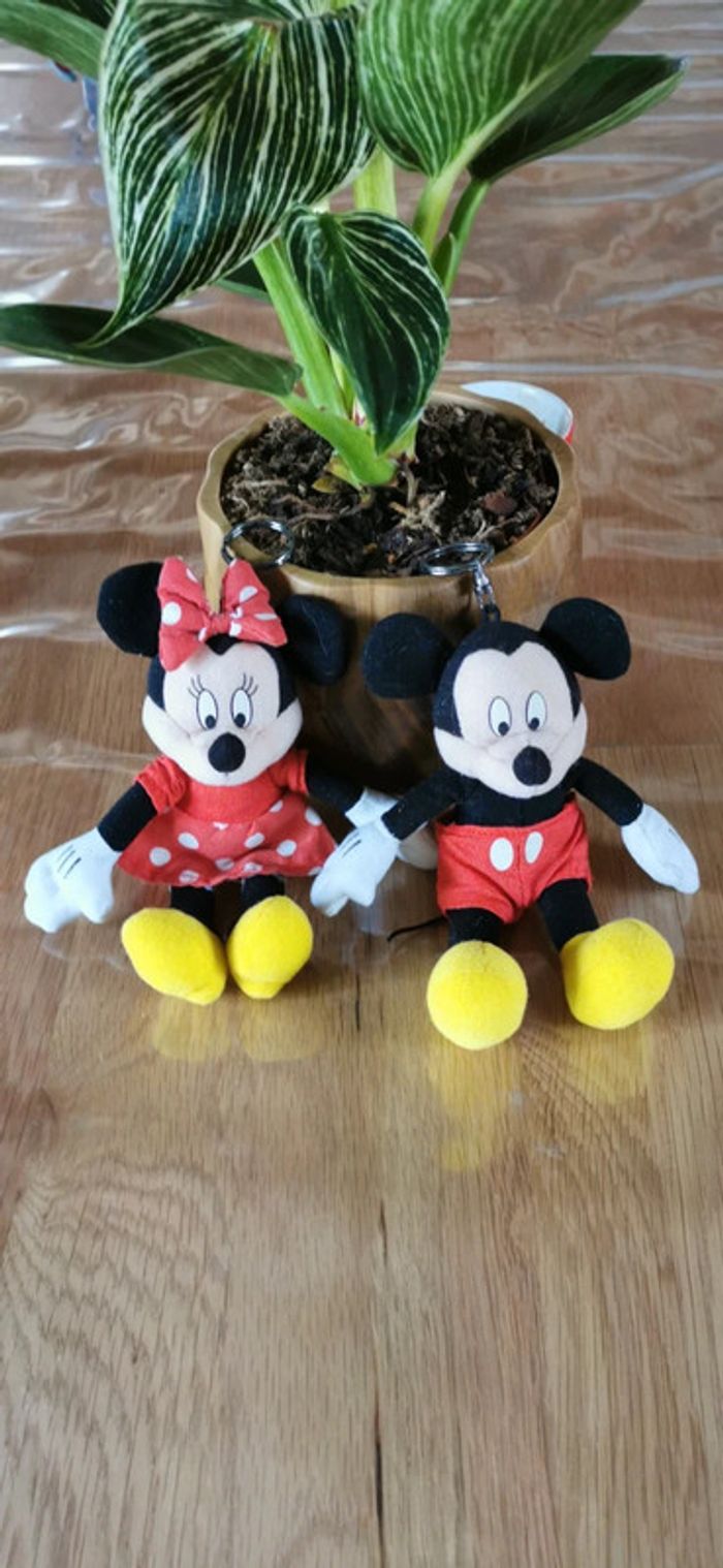 Porte clefs mickey et minnie