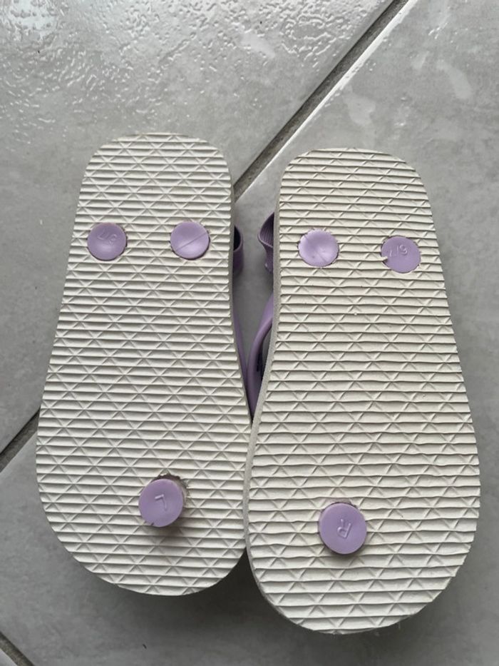Tongs fille taille 23/24 kiabi - photo numéro 3