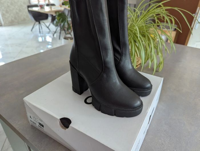 Bottines Aldo - Taille 37 - Neuf avec étiquette - photo numéro 3