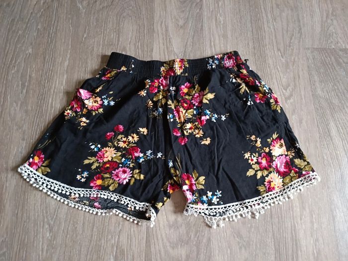 short fluide fleuri 38/40