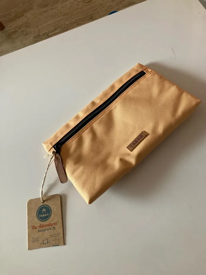Pochette Cabaia neuf