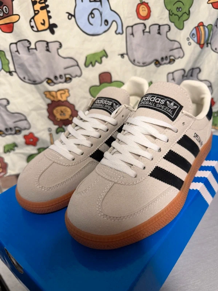 Adidas Handball Spezial Gris 41 - photo numéro 3