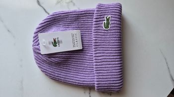 Bonnet couleur lila